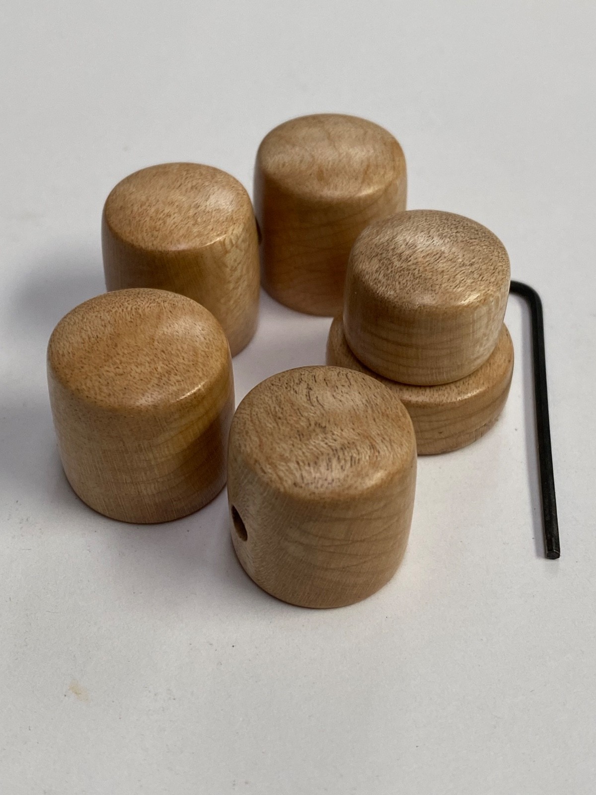 4 TONE-VOL, one STACK KNOB,US made, QUILTED MAPLEwd, POLISHED FINISH, set scr.