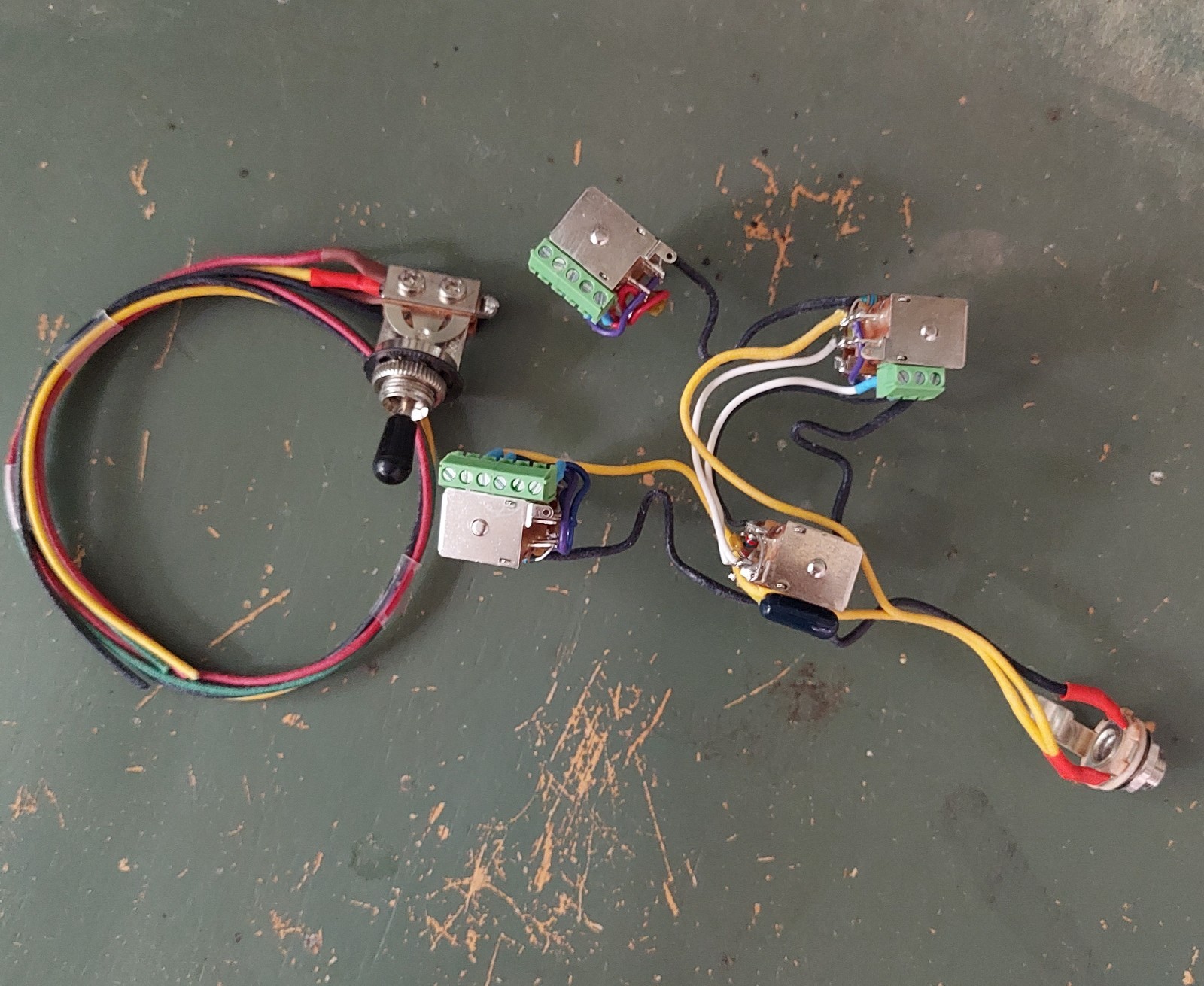 Solderless Les Paul HHH Wiring Harness 3 Coil Splits Out of Phase Middle Pickup