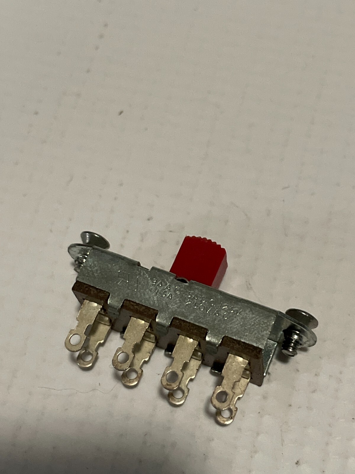 On-Off-On Slide Switch with Red Tip for Fender Mustang Guitar EP-0261-023