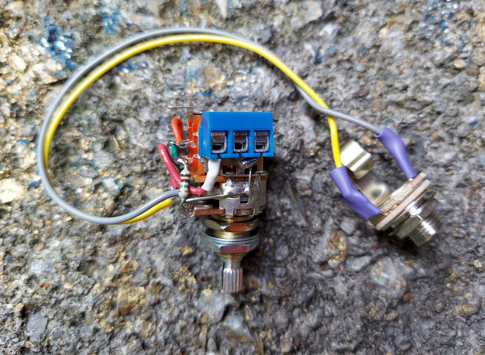 1 Volume Solderless Guitar wiring harness w/ push pull tone setting KellingSound
