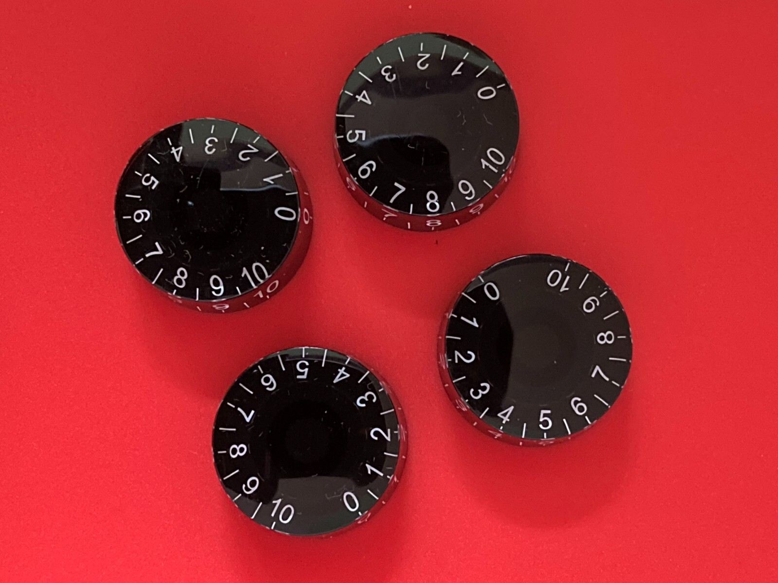 Black Guitar Speed Knobs Fits Coarse 18 teeth Spline Pots Les Pauls