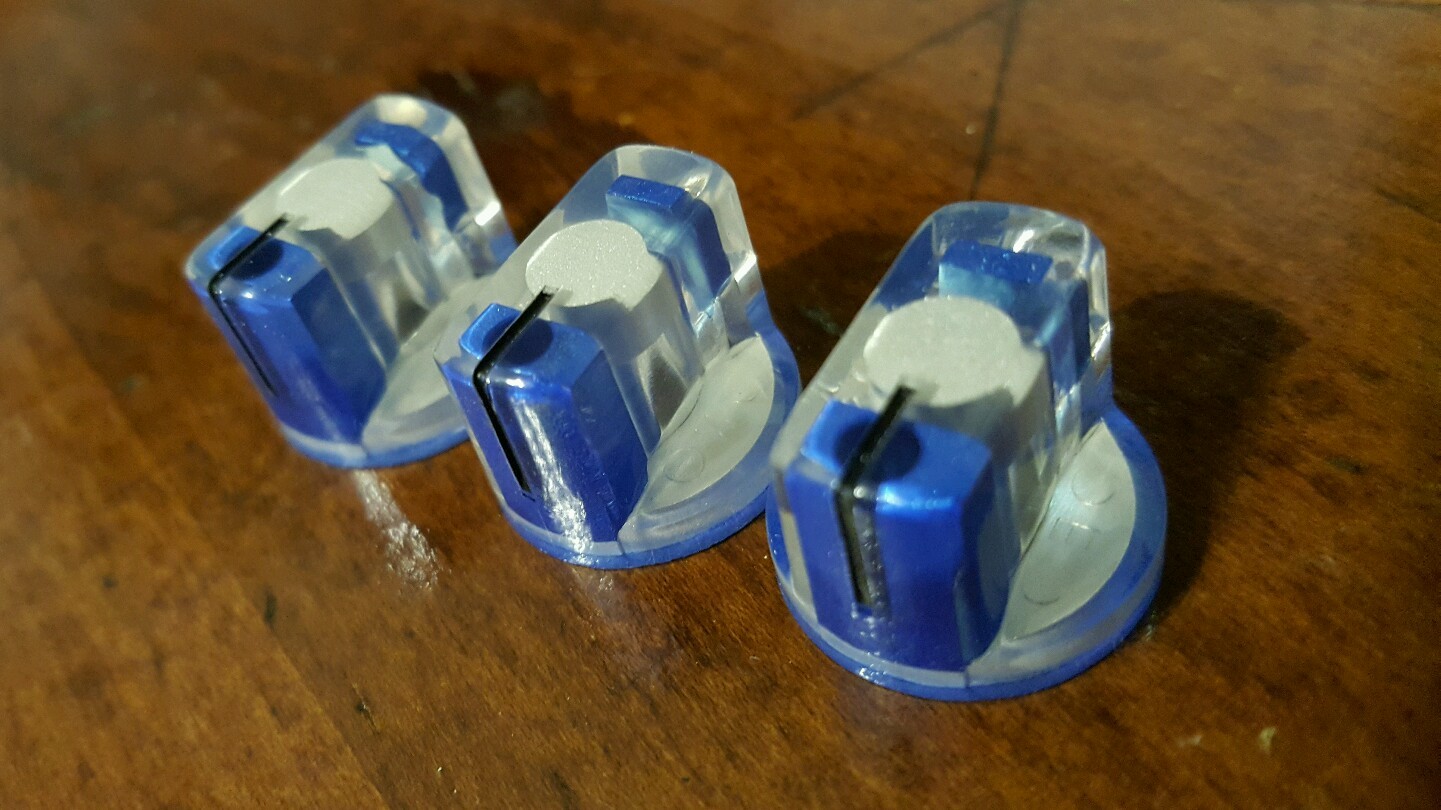 5 JAT Pointer Knobs With Set Screw, Fits Guitar Amps and Pedals… Blue/White