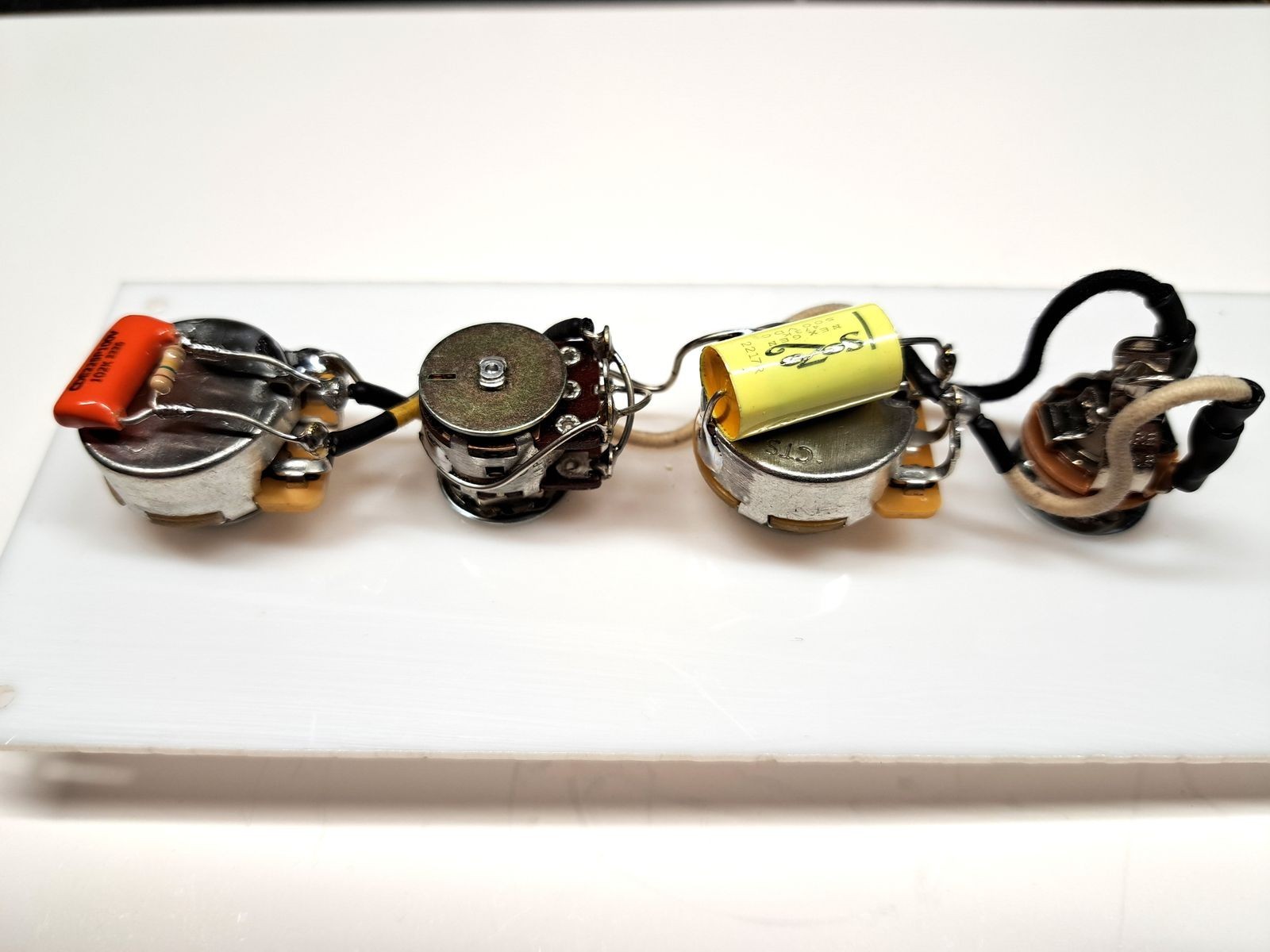 Jazz/PJ Bass w/Blend Volume Electric Guitar Wiring Harness – Free USA Shipping