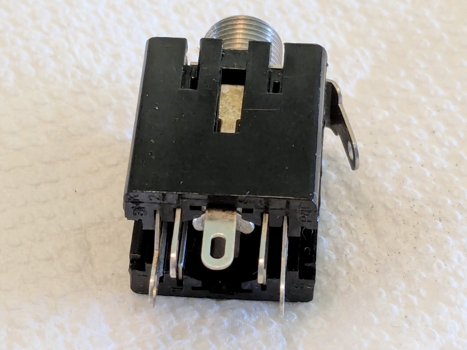 5 – Conductor Panel Mount 1/4″ Jack For – Guitar, Bass, Pedal, Amplifier