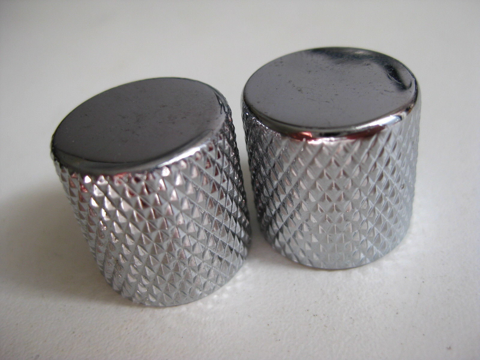 Set of 2 Jackson Ibanez Kramer Hamer Guitar Bass Knobs Lot for Project