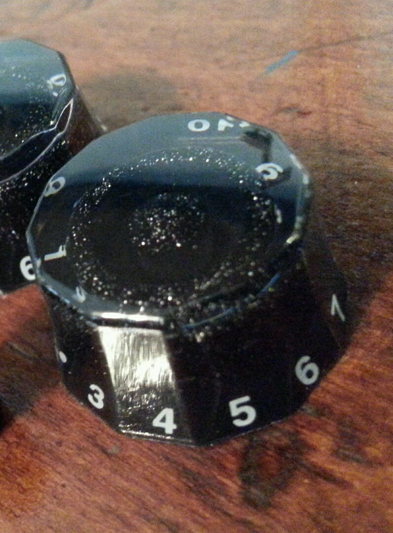 3 CTS Split Shaft Lampshade volume/tone knobs…Black Flake. JAT C.G.P