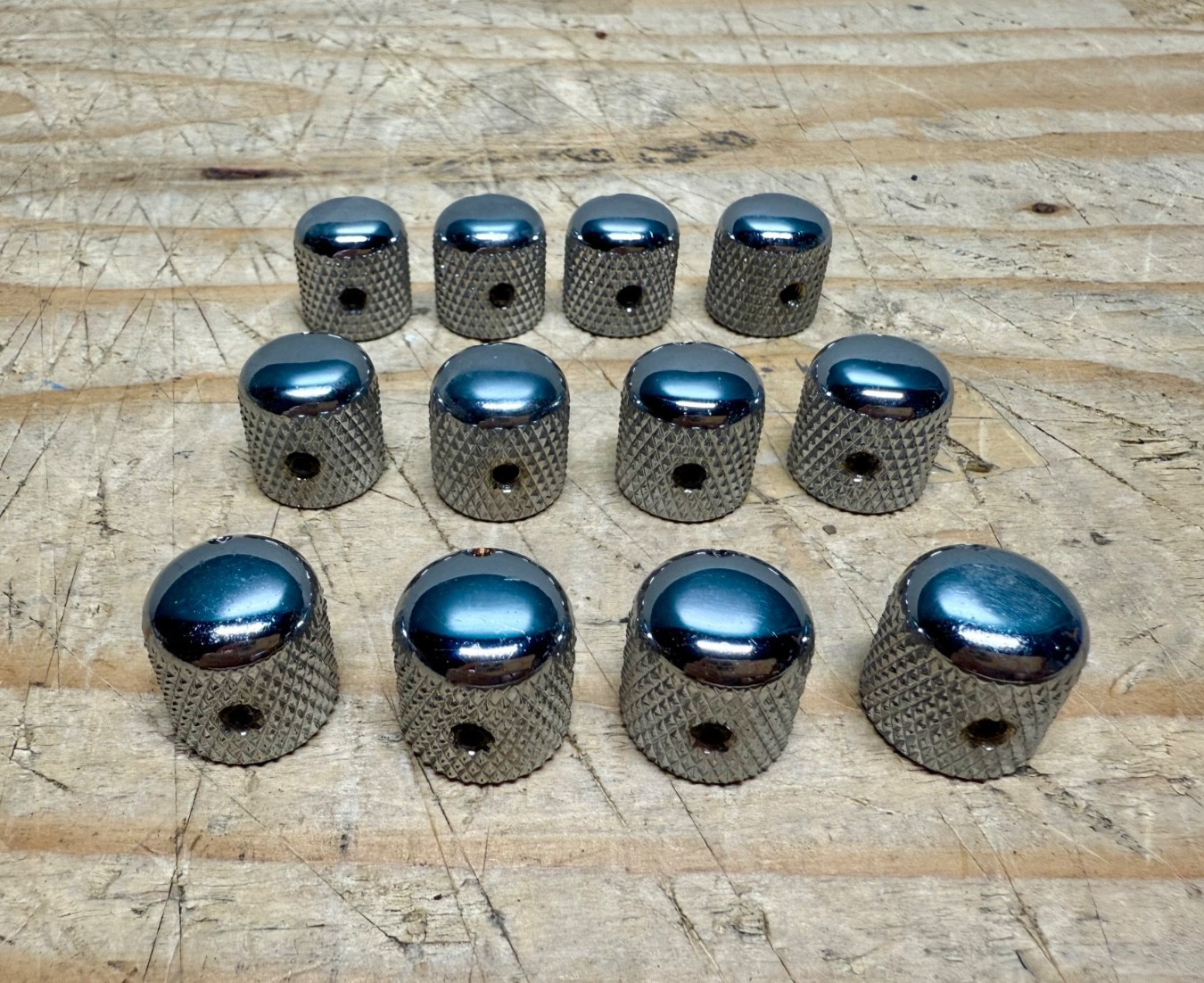 12-PACK METAL DOME KNOBS – CHROME KNURLED BARREL GUITAR KNOBS