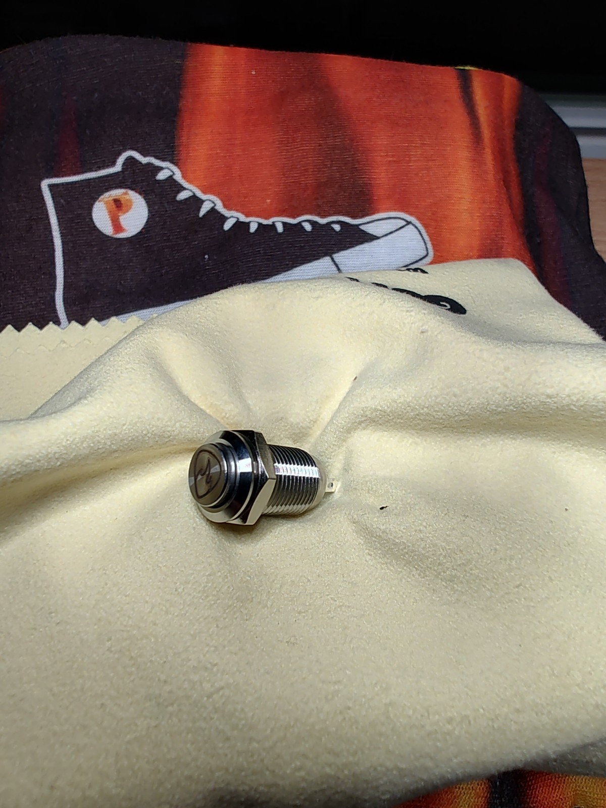 PTM Guitars Custom Engraved Kill Switch Momentary Push Button 10MM – Stainless