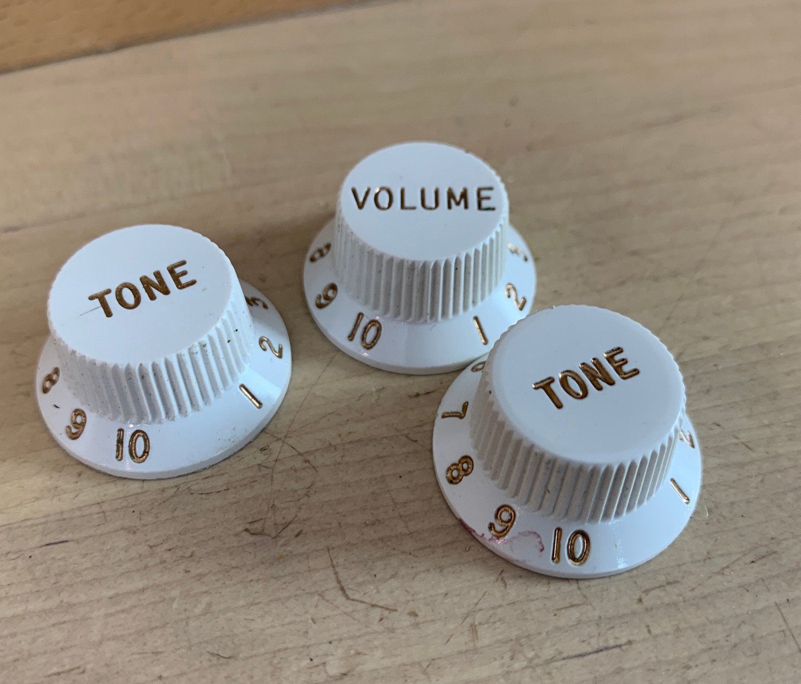 Lot Set of 3x Stratocaster Control KNOB COVER Replacement Parts White Gold 5.5mm