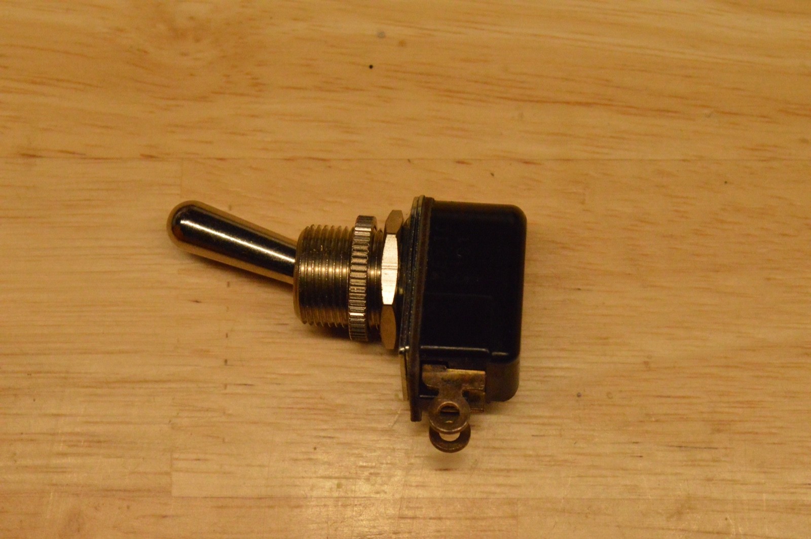 Carling On /Off Toggle Switch NOS (Real Carling not Chinese copy)