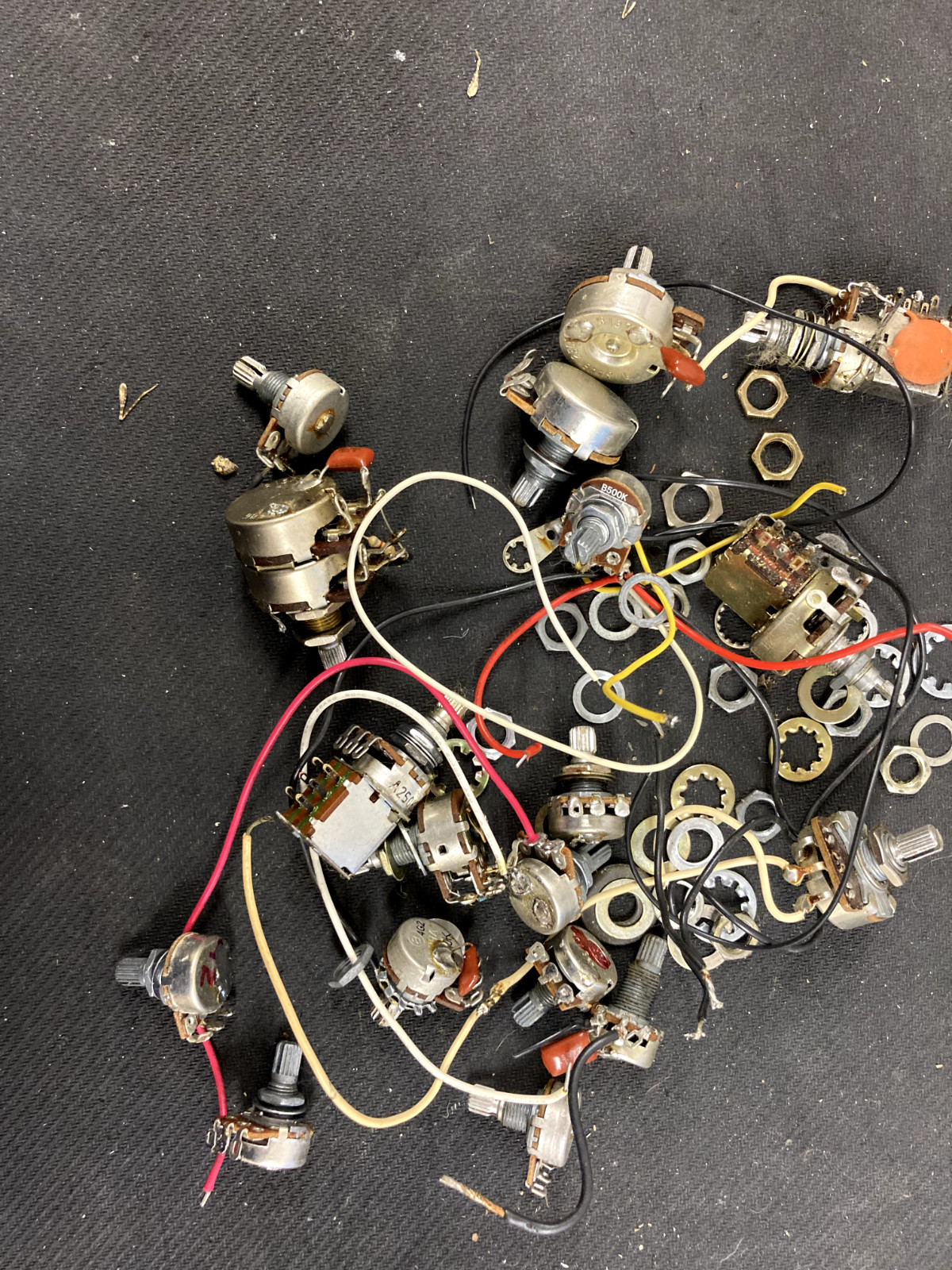3 – Push-Pull switchs+ 15 rotary switches 18 USED switches