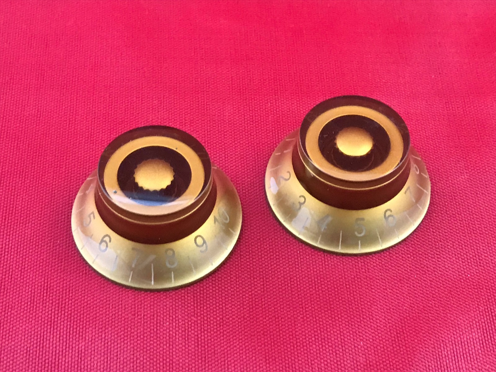Amber Top Hat Bell Knobs Fits Coarse Spline Pots