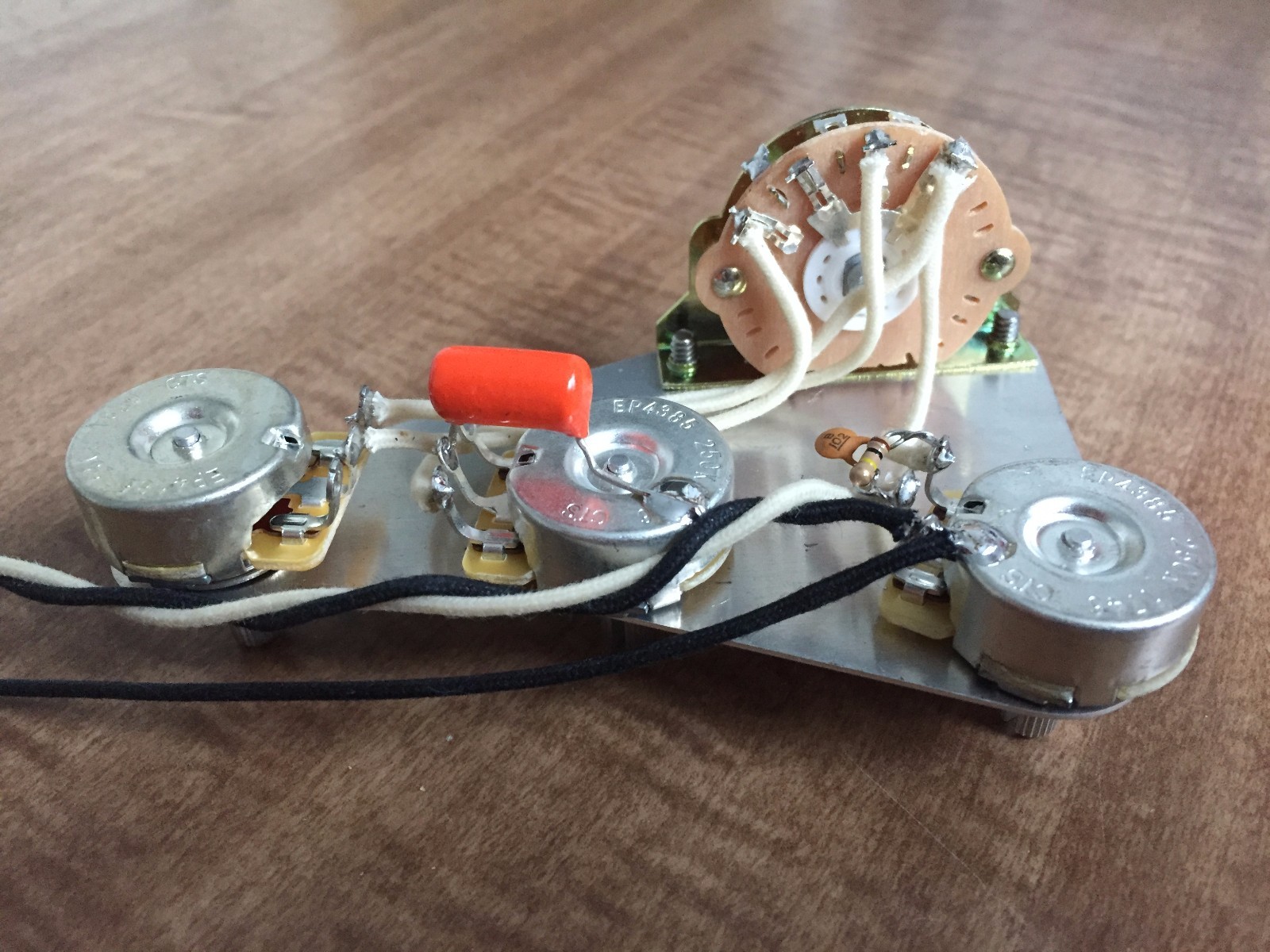 Fender Stratocaster 7 Way Blender and Treble Bleed Wiring Harness CTS 250k .022