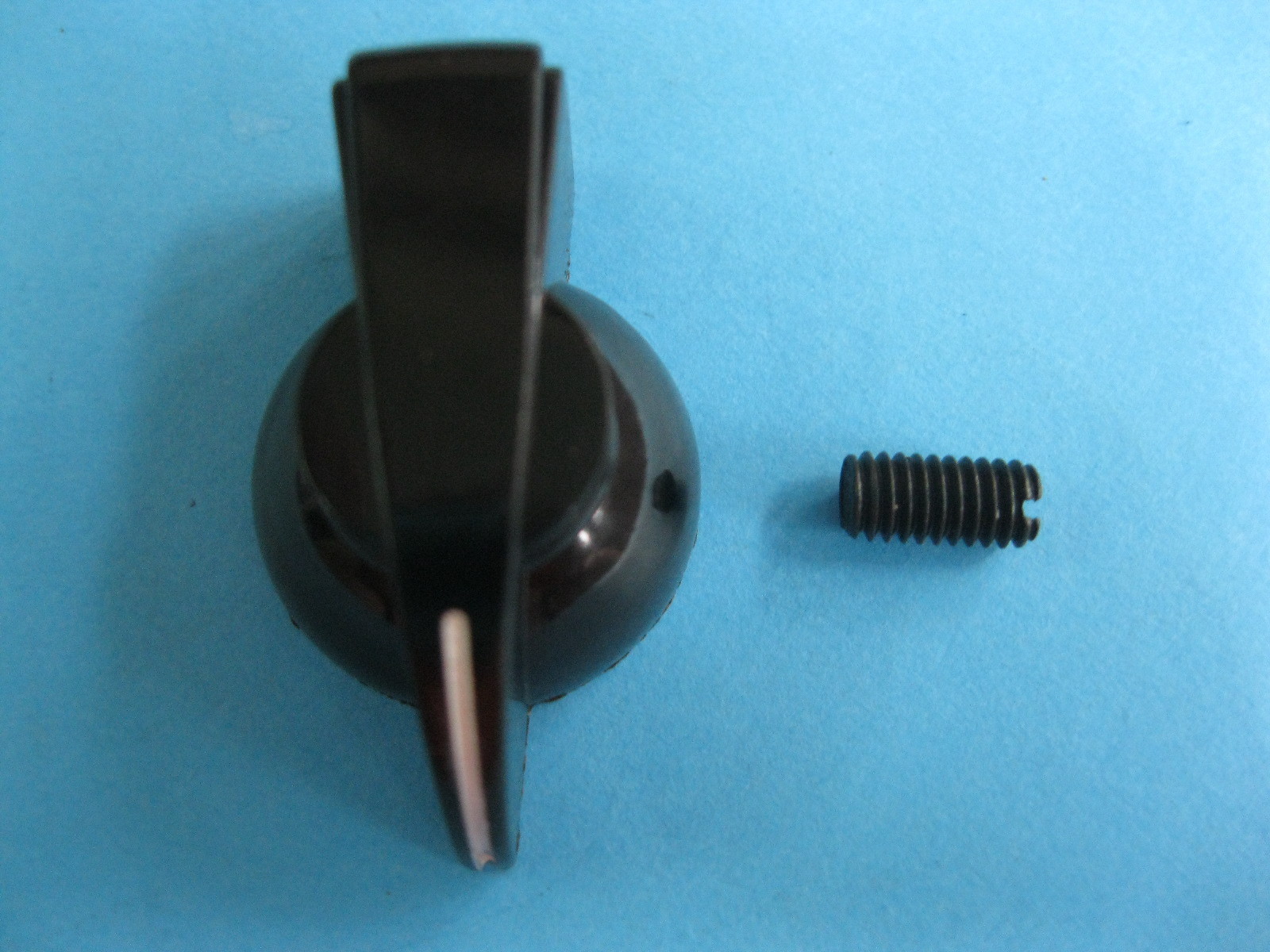 12pcs K7-2 Knob CHICKENHEAD Chicken Head Black Plastic Amp Hole Diameter 6mm Big