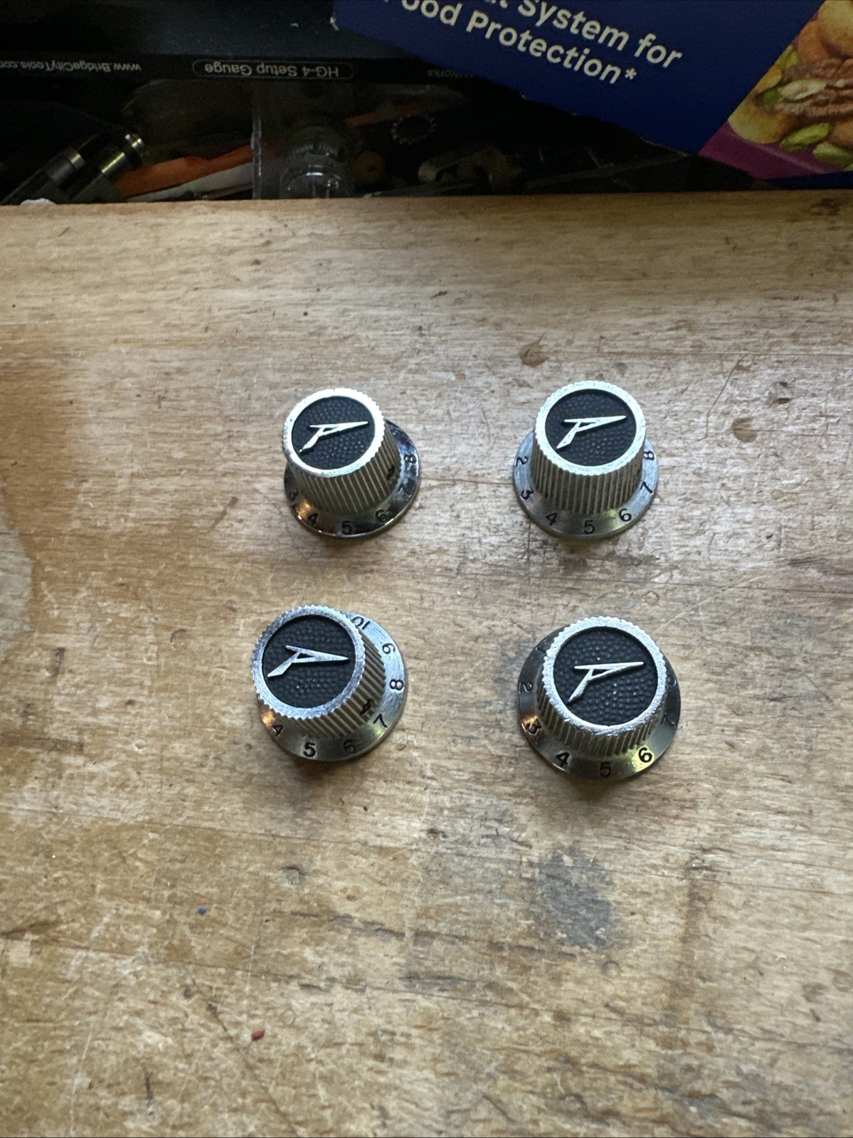 Lot Of 4 Vintage Single Peavey T-60 T-40 T-20 T-15 Guitar Bass Guitar Knobs USA