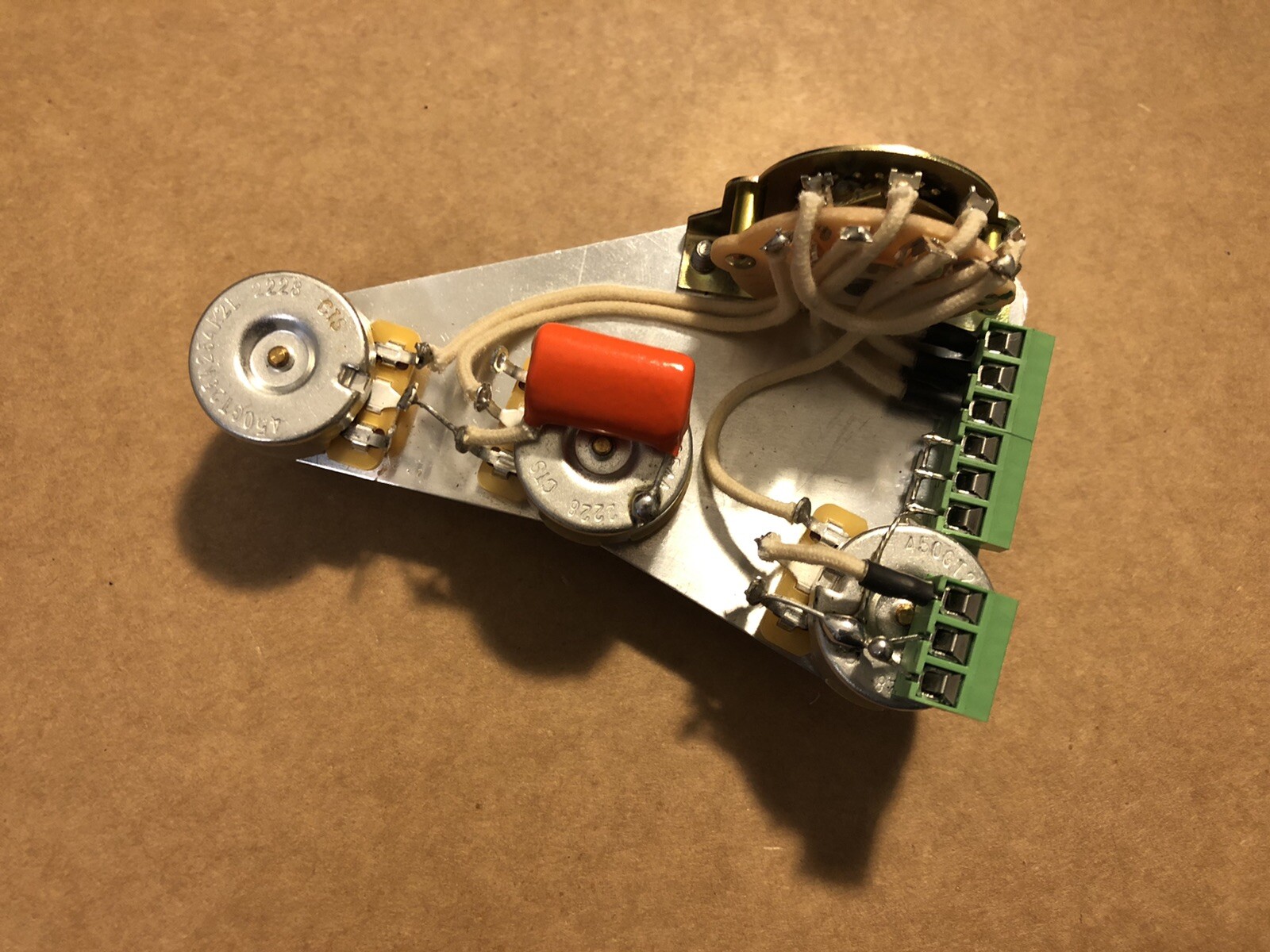 Solderless Strat Wiring Harness – CTS Oak Grigsby Orange Drop Capacitor 0.022 uF