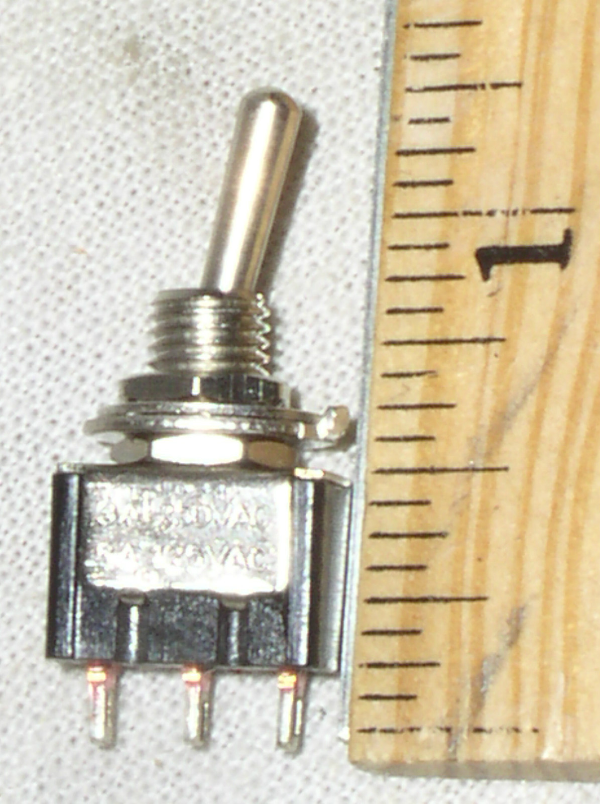 2 NEW MINI TOGGLE SPDT NO SPRING ON-OFF-ON SWITCH 125 VAC 6A 6 A AMP AC DC USA