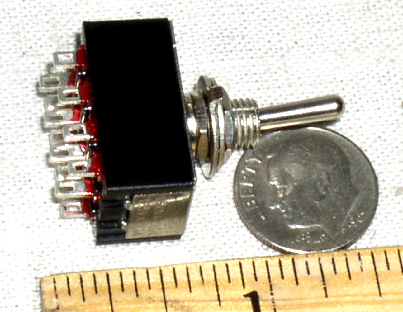 MINI TOGGLE 4PDT 4P2T ON-OFF-ON 4 MULTI POLE SWITCH 125V 6A AC DC CENTER OFF USA