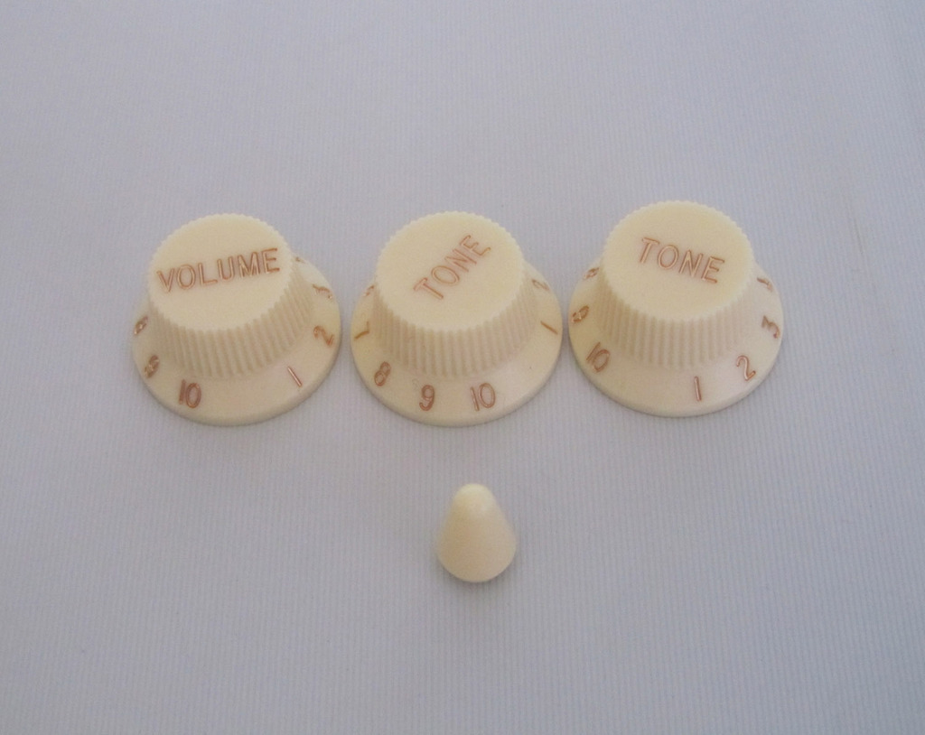 Aged White ST Volume Knob Tone Knobs ST Switch Tip Cap fits Fender Strat