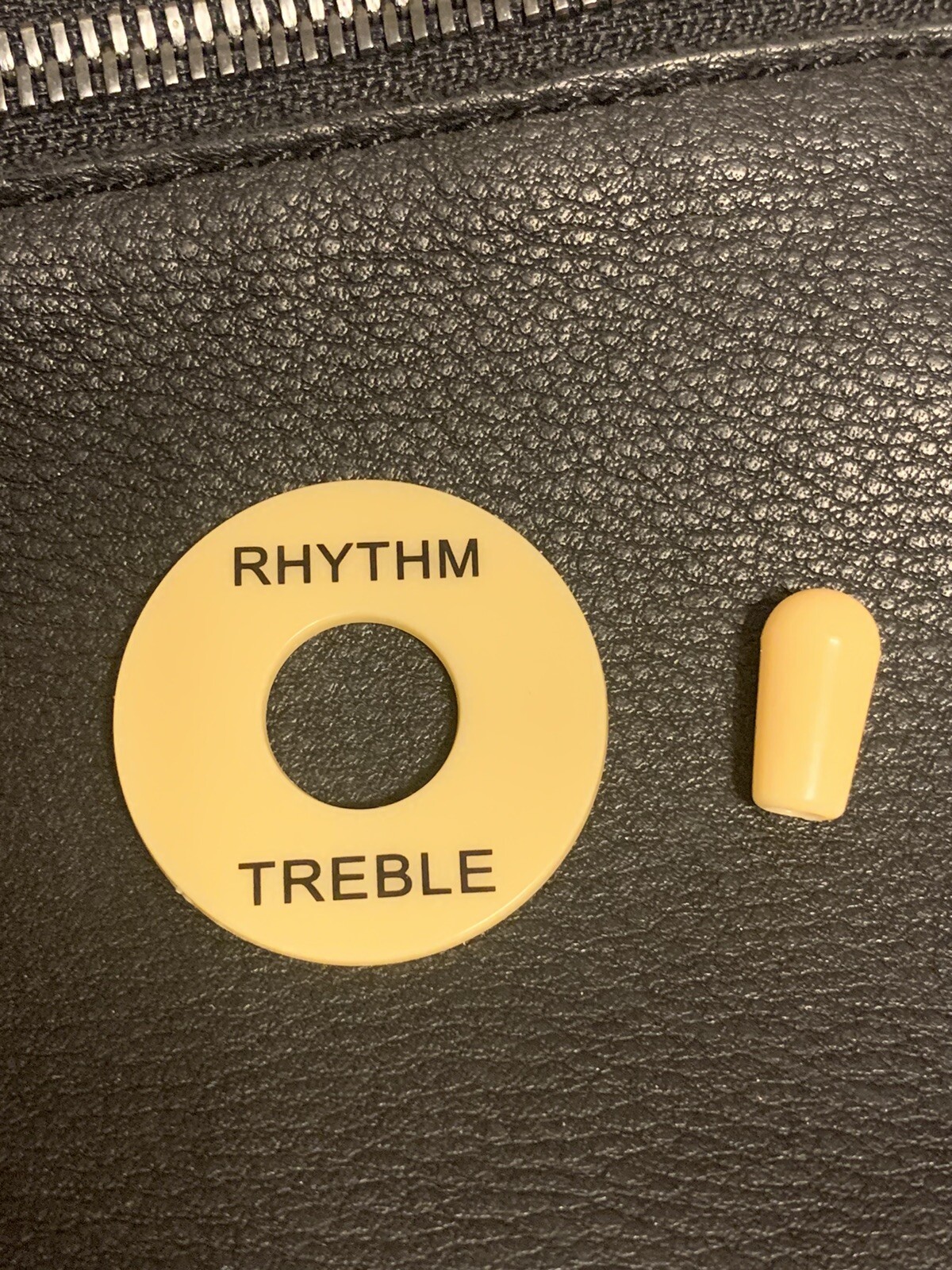 USA Seller~Gibson 8/32 Cream Switch Tip & Plate for Gibson Les Paul Switchcraft
