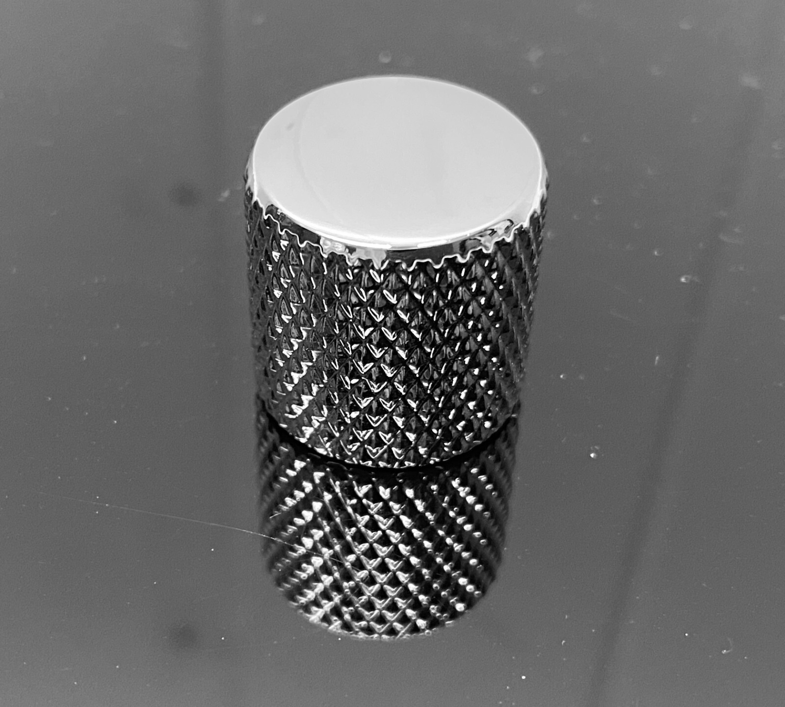1 Fender Squier PRESS FIT Chrome FLAT TOP KNOB Tele P Bass Telecaster Precision