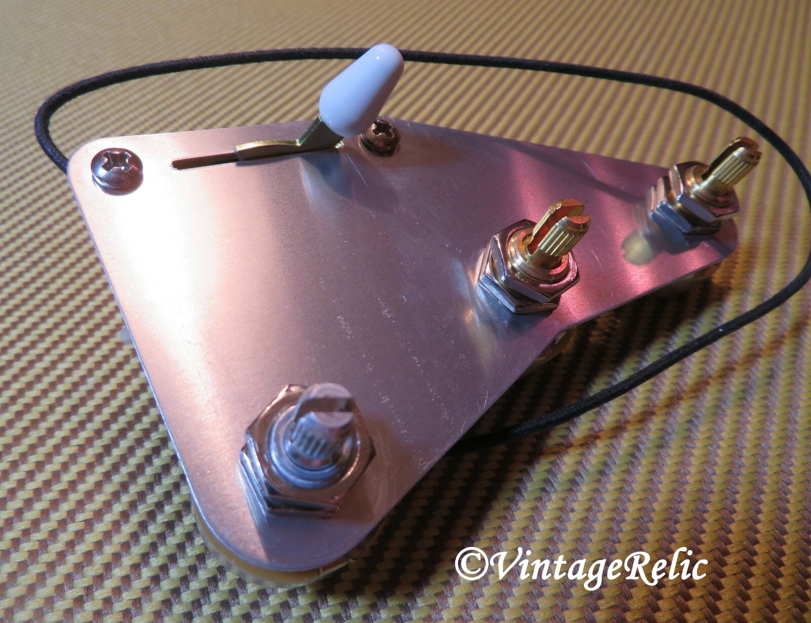 Wiring harness fits Fender USA Eric Johnson Stratocaster 300k CTS vol .1uF cap