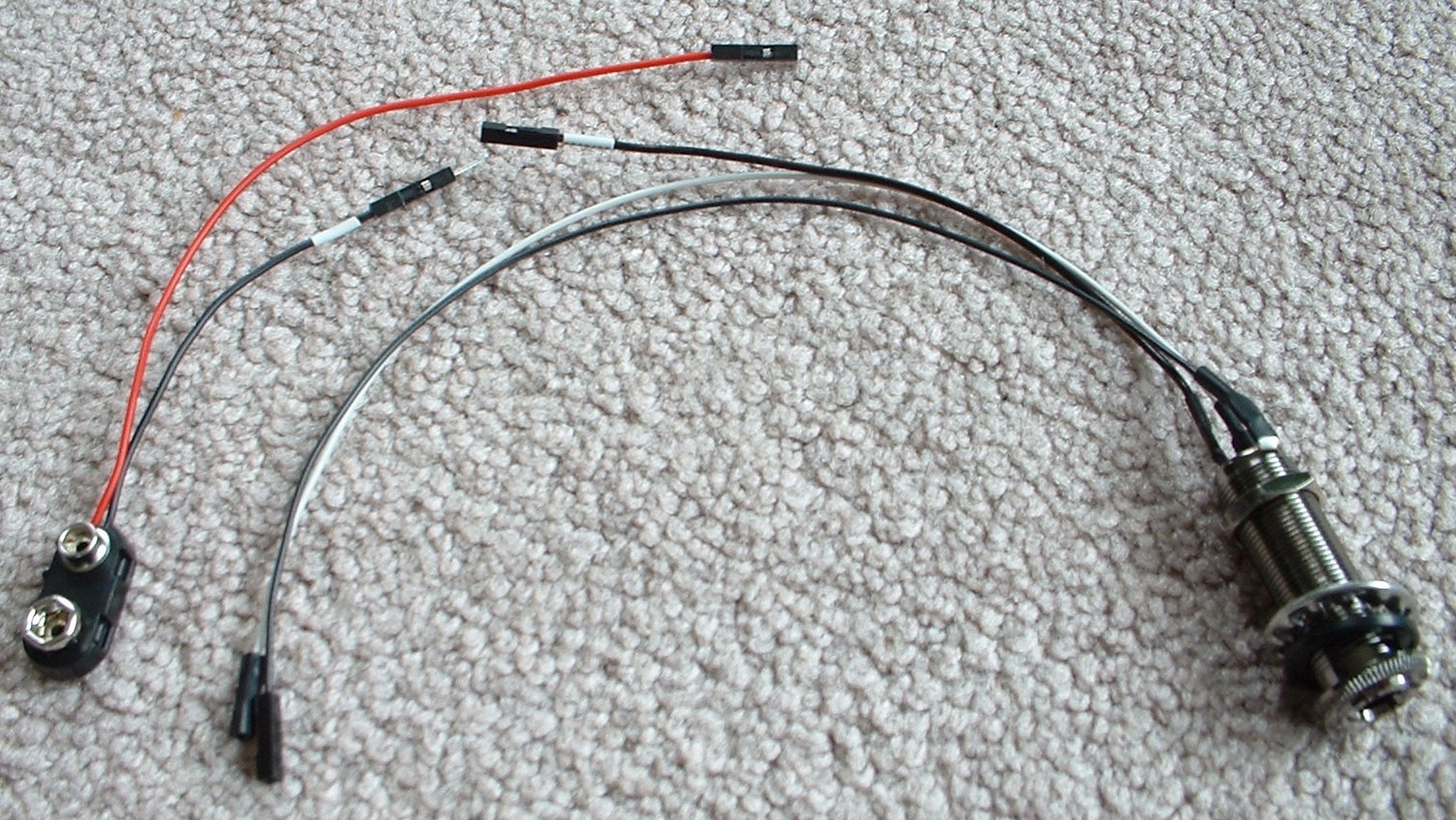 SOLDERLESS Wiring COSMO BLACK LONG BARREL JACK Battery Clip 152B for emg Ibanez