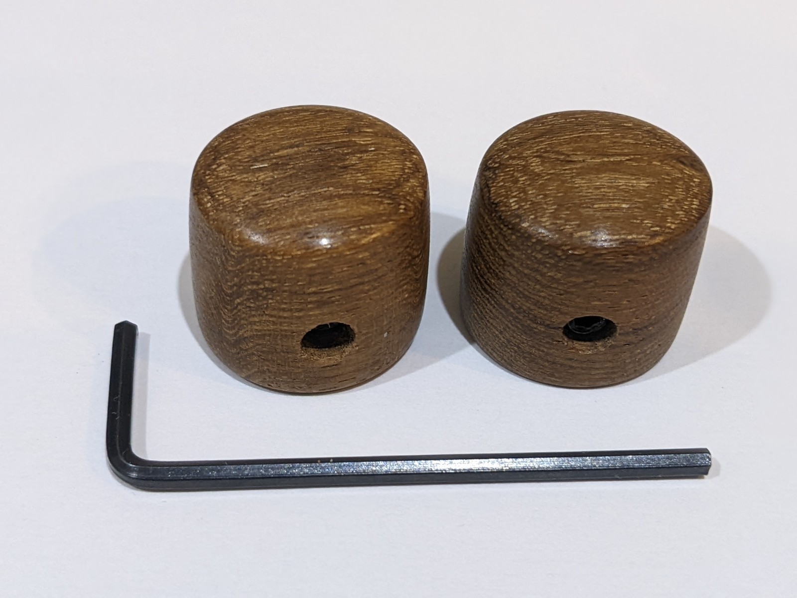 2 GUITAR KNOBS,Burmese Teak in Oil FIN, PACKED AS PICTURED, 1/4″ shaft,set screw
