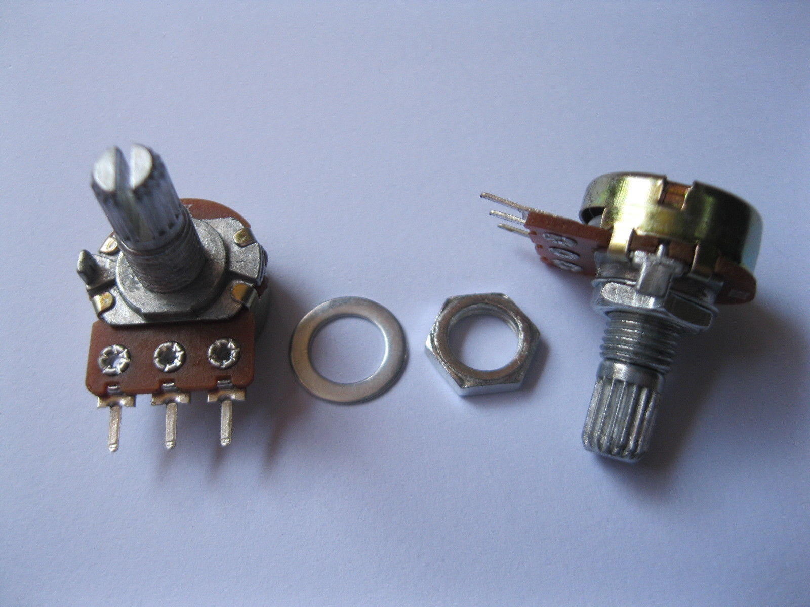 20 pcs B10K Potentiometer Pots 15mm Split Shaft 3 pins New