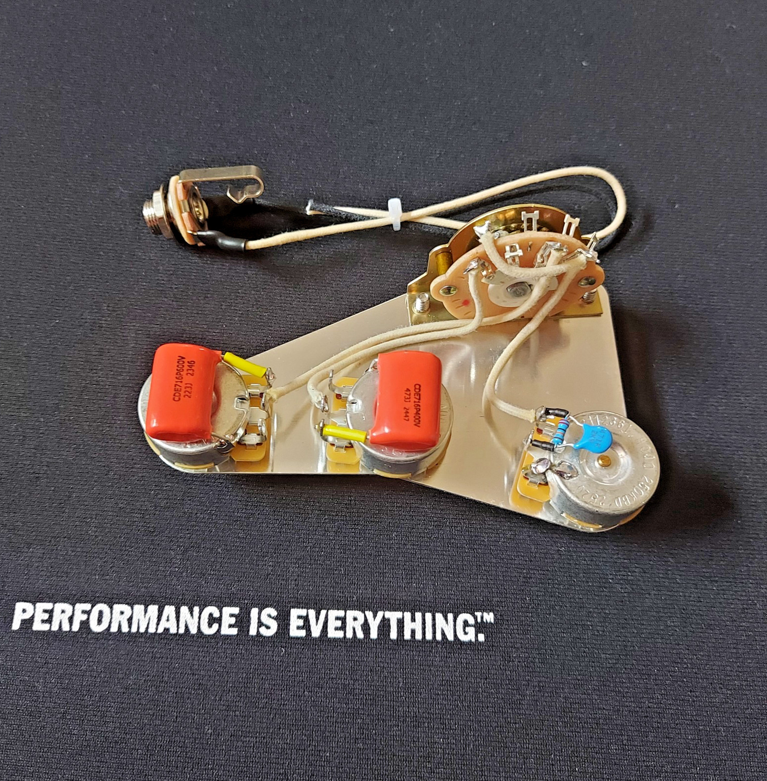 ToneHounds Custom Fender Stratocaster Wiring Harness – Nashville Split Tone