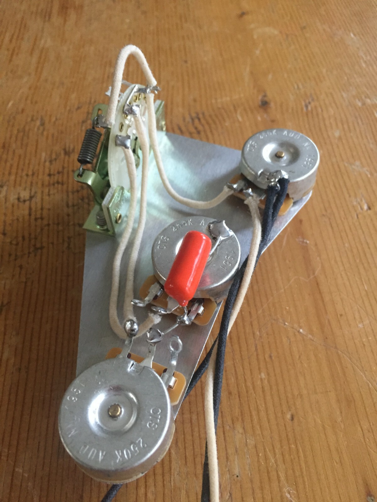 Fender Stratocaster Wiring Harness 250k CTS Pot USA CRL 5 Way .022 Orange Drop