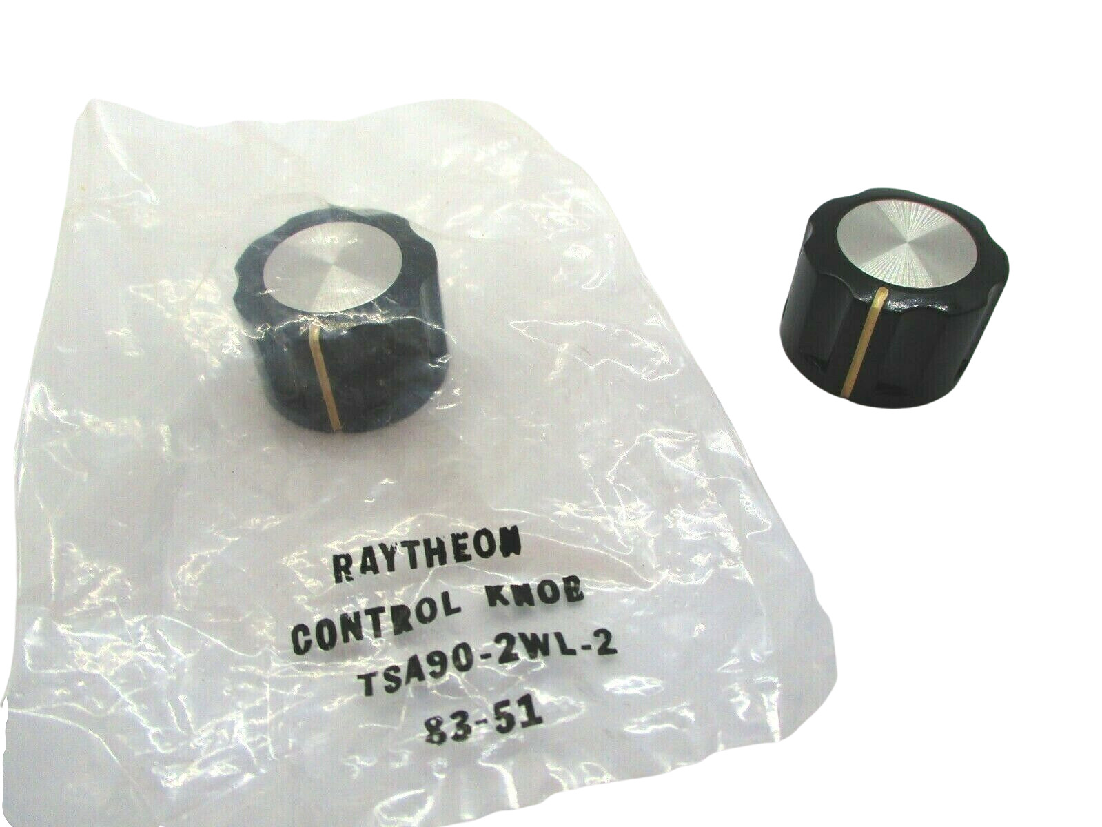 1pc Raytheon TSA90-2WL-2 Aluminum w/ White Line Indicator 1″ Knob 1/4″ Shaft