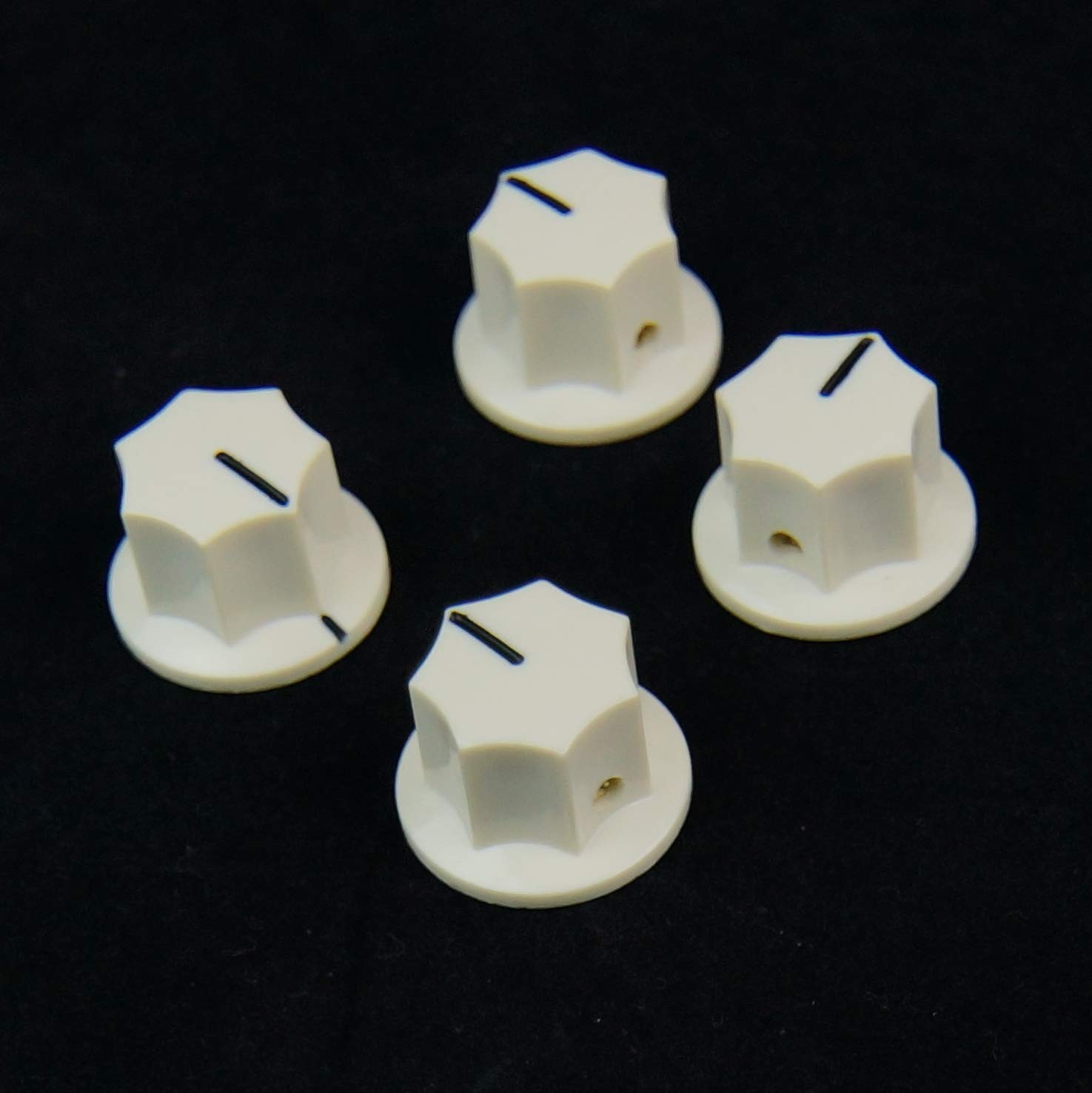 Control Knobs for Jaguar Mustang Style Guitar JB or Pedal, 1/4″ Shaft, Aged-Whit