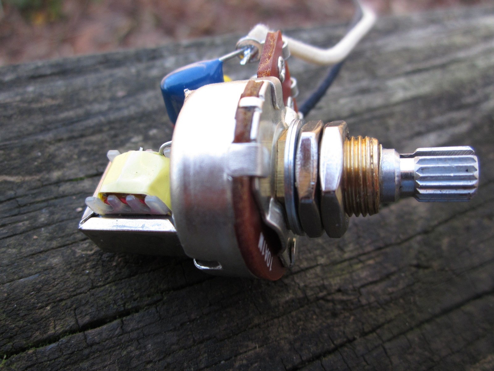 Passive Cocked Wah Tone Pot Bourns Mid range Position KellingSound