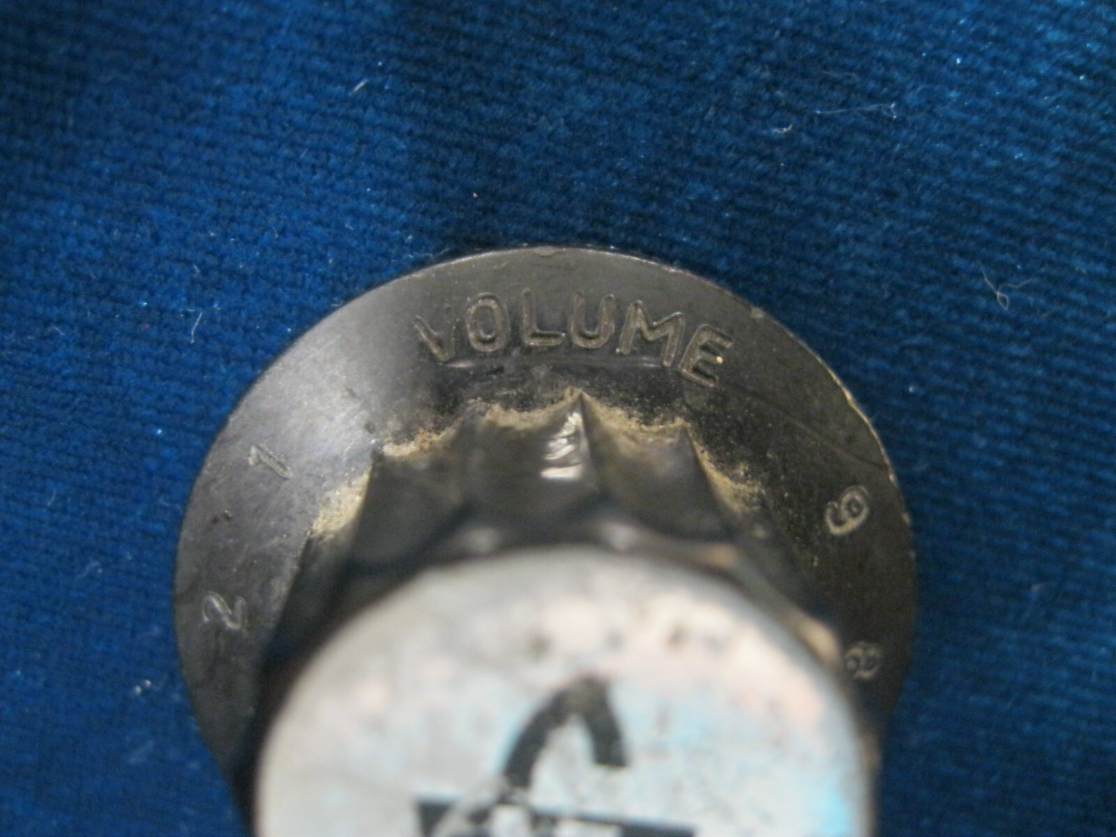 Two Vintage 60’s 70’s 1-9 GUILD Knobs for Bluesbird Starfire S-100 M-75 M-85