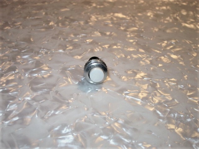 Guitar KillSwitch Cutoff White Momentary P/Button 10MM Flush Mount 4.1m w14″wire