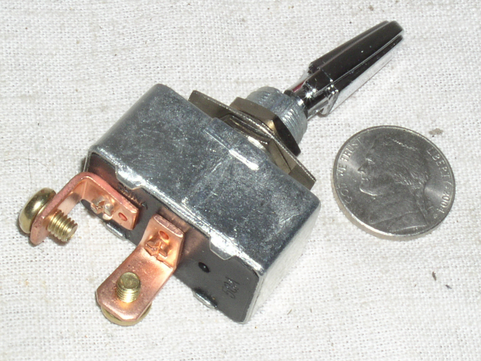 BRAND NEW AUTOMOTIVE TOGGLE SWITCH SPST ON-OFF 12V 12 V DC VDC 50 A AMP 50A USA