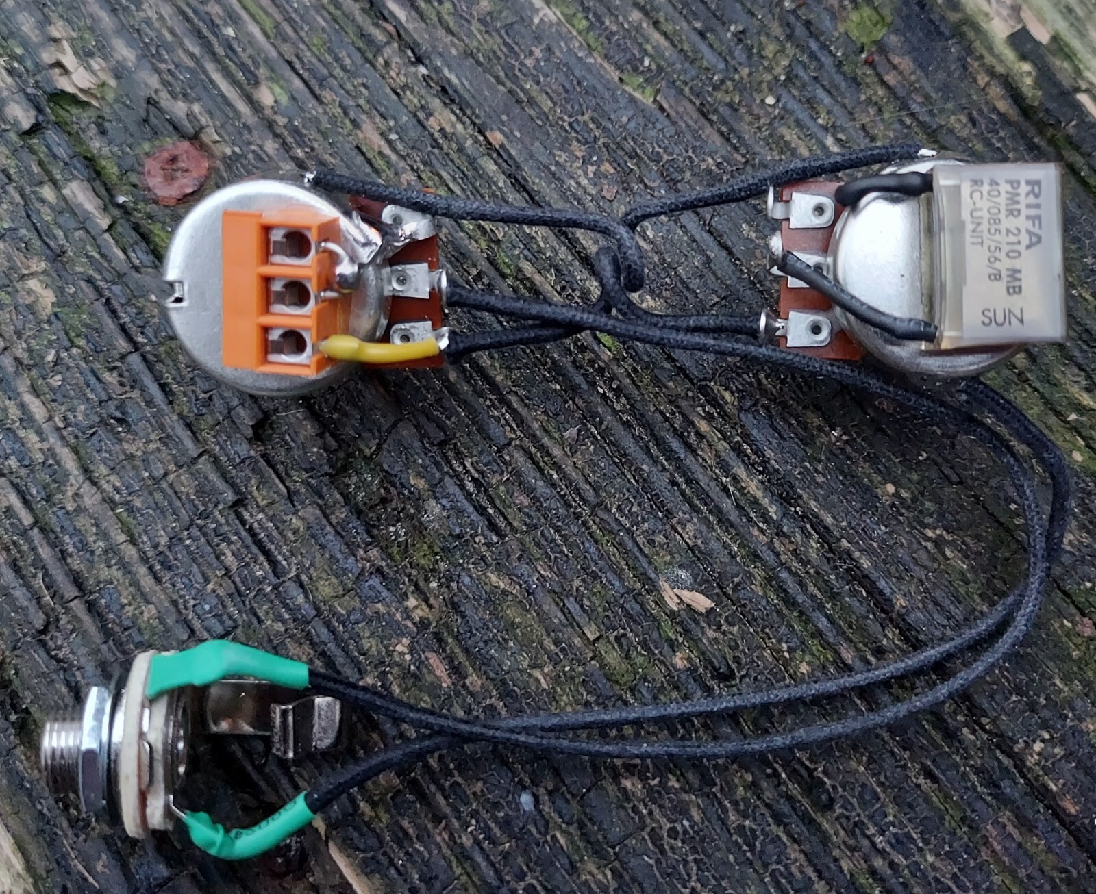 Solderless SG Jr Harness 1 Meg Volume ,No Load Tone ,High Output Pickups ♤Doom♤