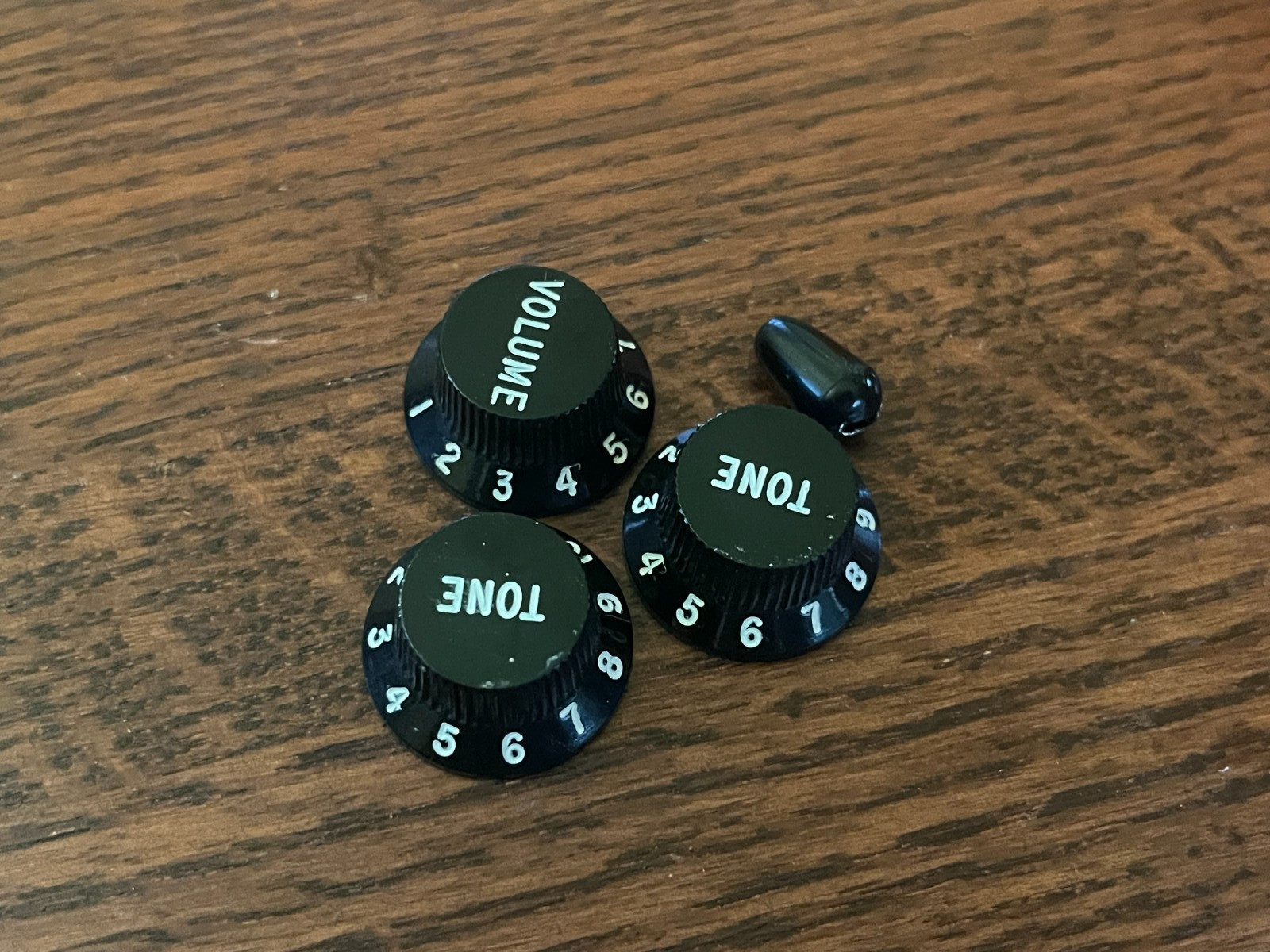 set 1977-81 Fender Stratocaster guitar black knobs switch