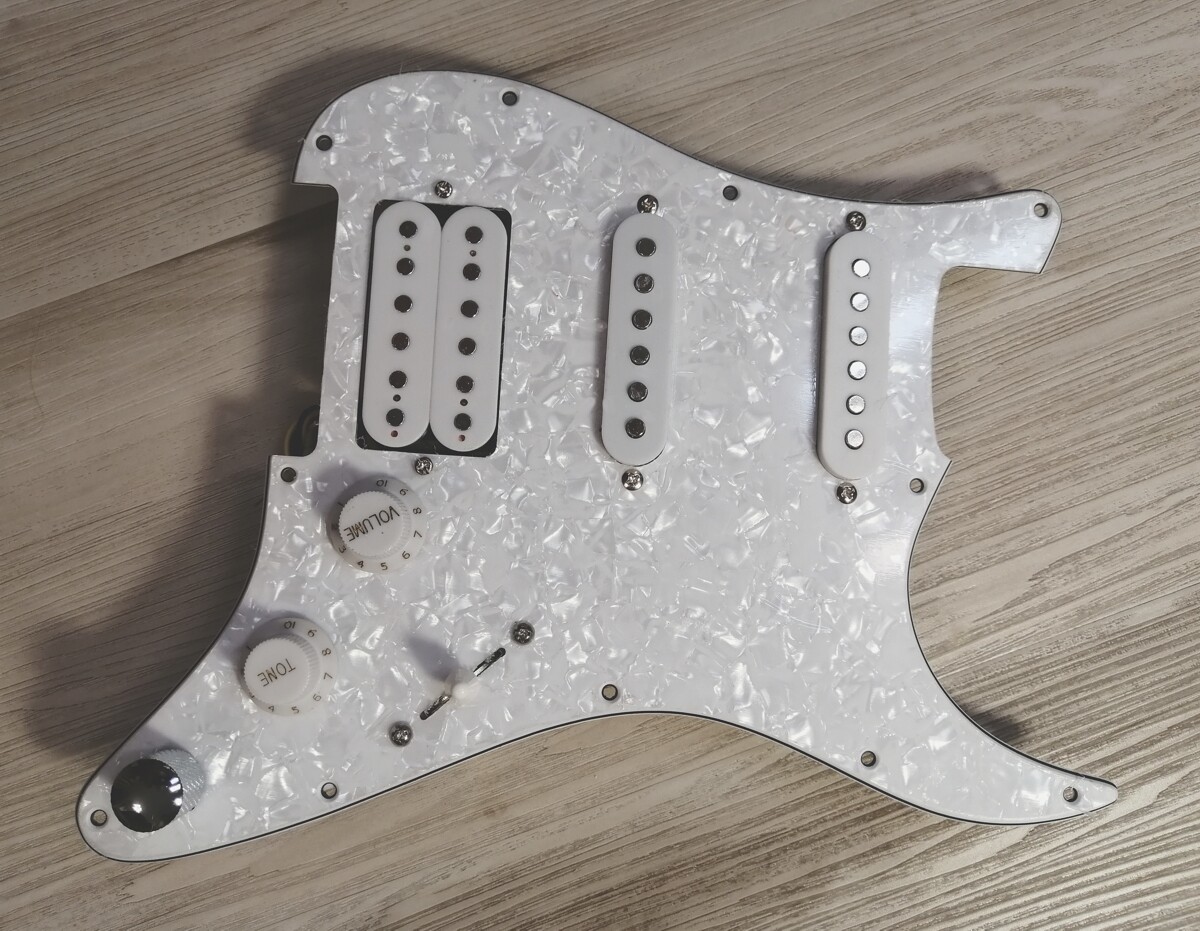 2024 Elite Customs STRAT HSS 11-HOLE LOADED PICKGUARD Stratocaster w Crazy MODS