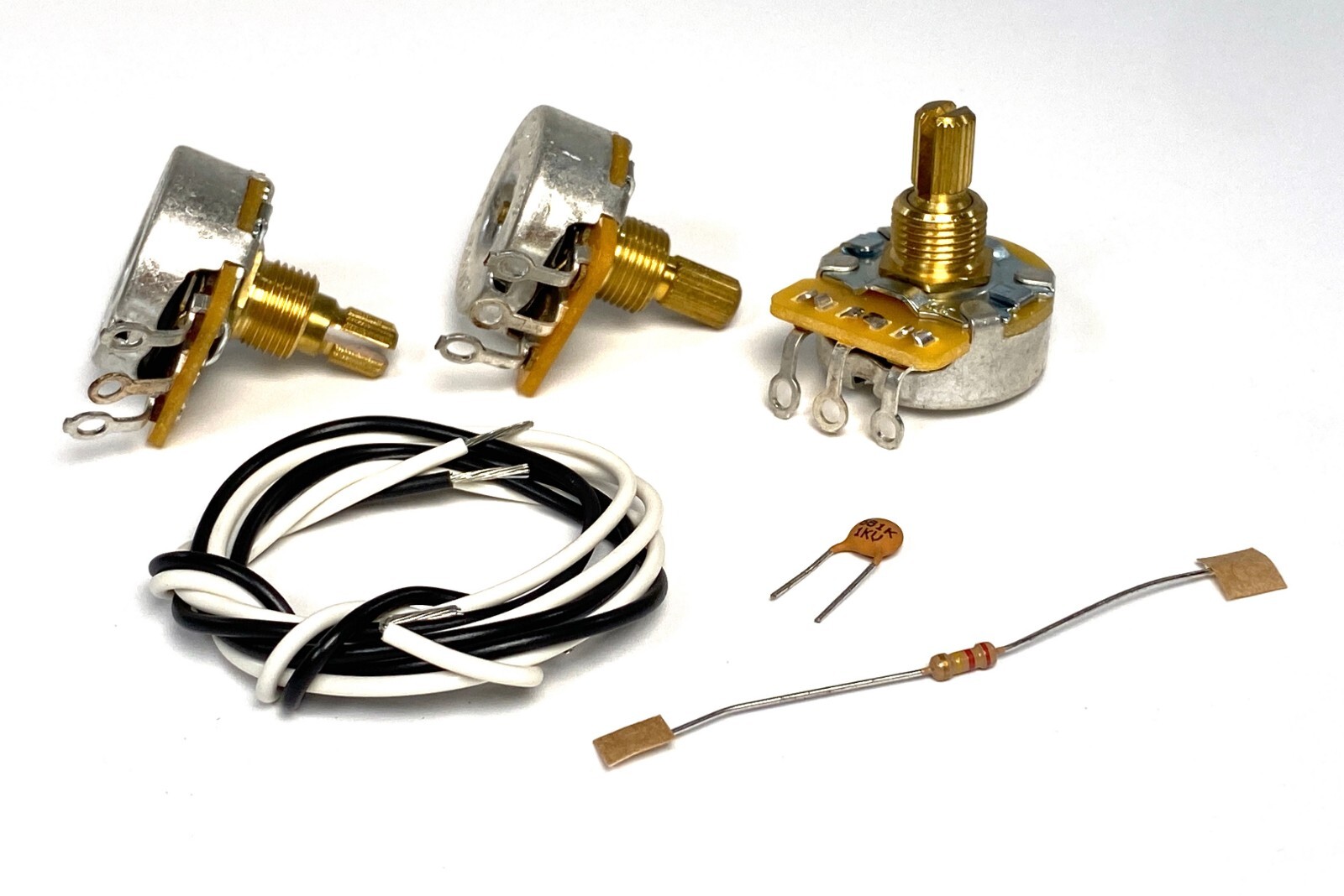 Genuine Fender Vintage Noiseless Pickup Set Wiring Kit w/ Pot Potentiometer