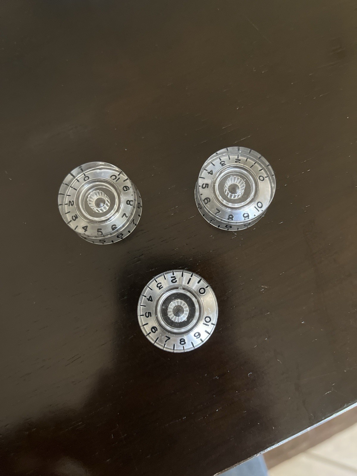 Vintage 1985 Gibson Flying V Speed Knobs (Set of 3) – Clear Bell Style – OEM USA