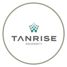 PROPERTY & REAL ESTATE logo 3